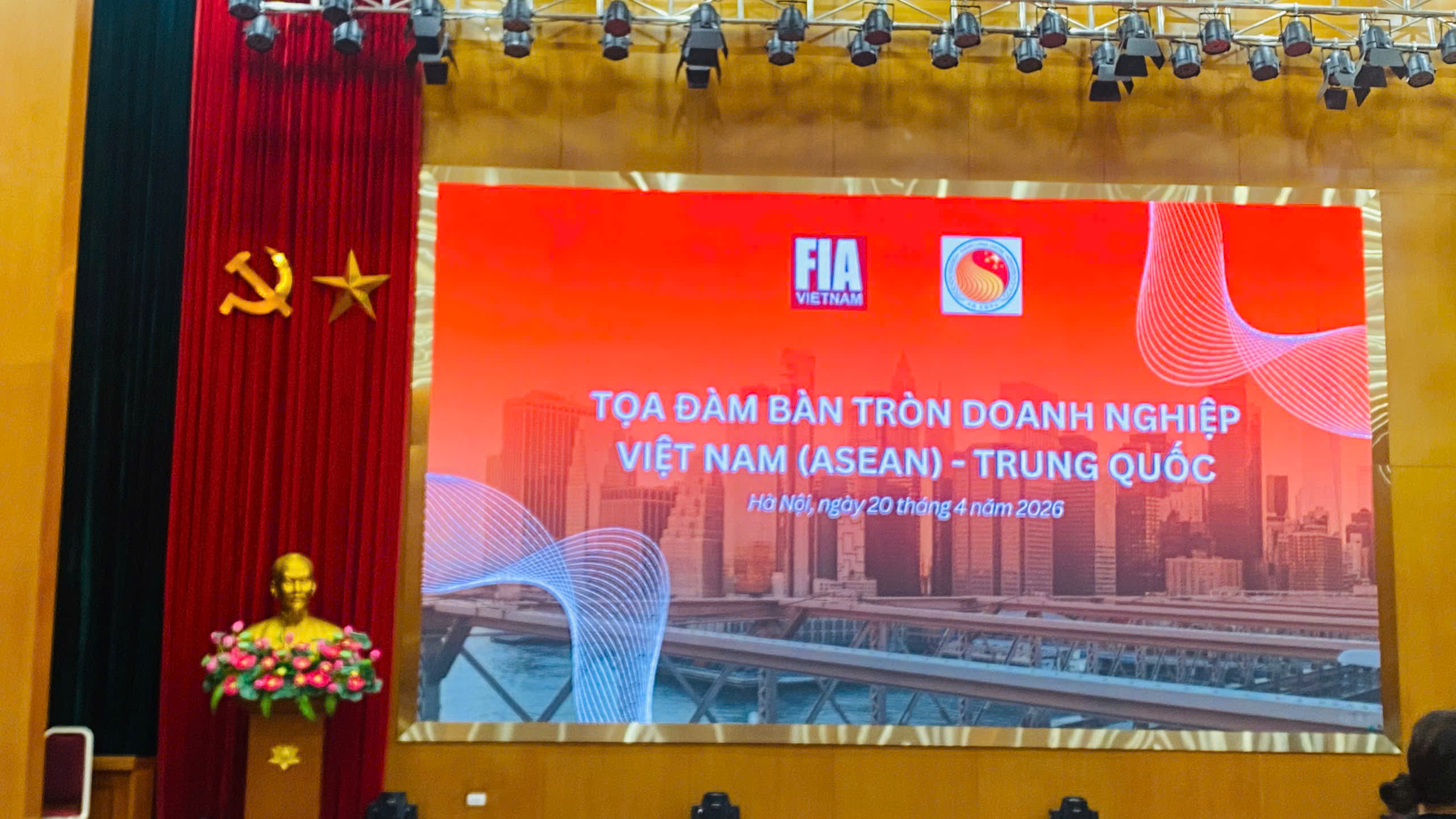 VPID tham dự Tọa đàm bàn tròn Doanh nghiệp Việt Nam (ASEAN) – Trung Quốc