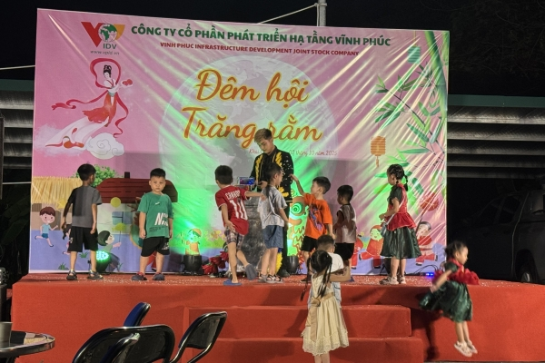 Đêm hội trăng rằm VPID 2025